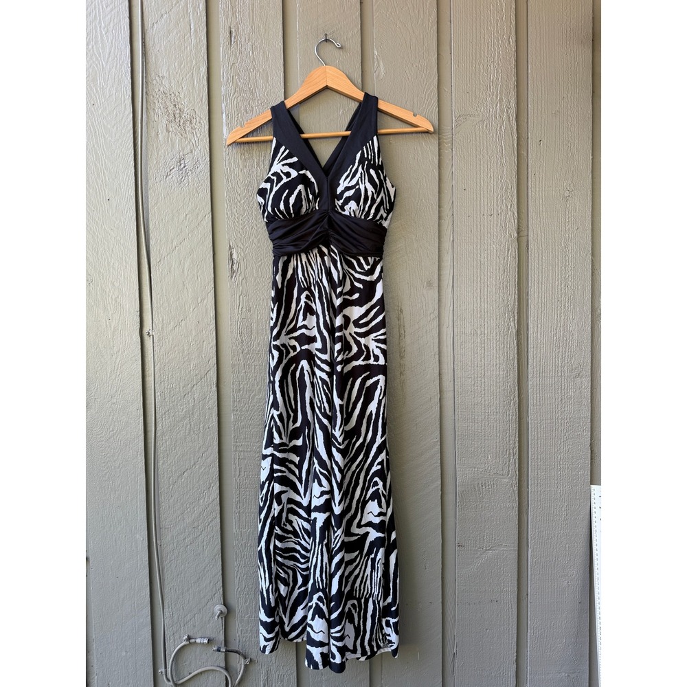 Alyn Paige Maxi Dress Womens Zebra Print V-Neck Empire Waist S Black White